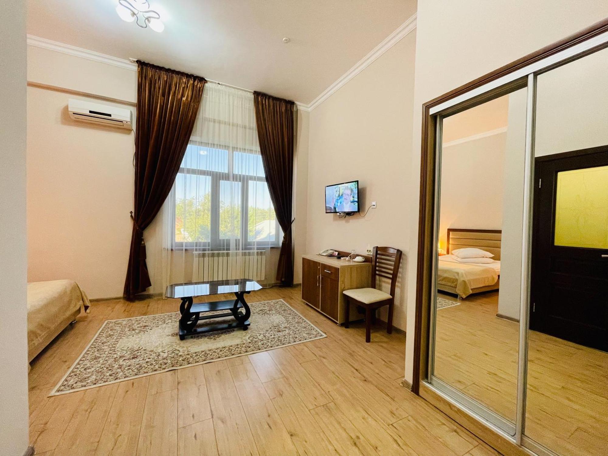 Hotel Dostyk Kyzyłorda Zewnętrze zdjęcie